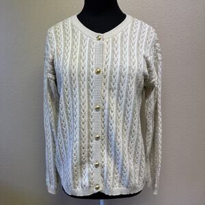 Le Gary Italy Women's Cardigan Sweater Beige Gold Buttons Christmas Classic